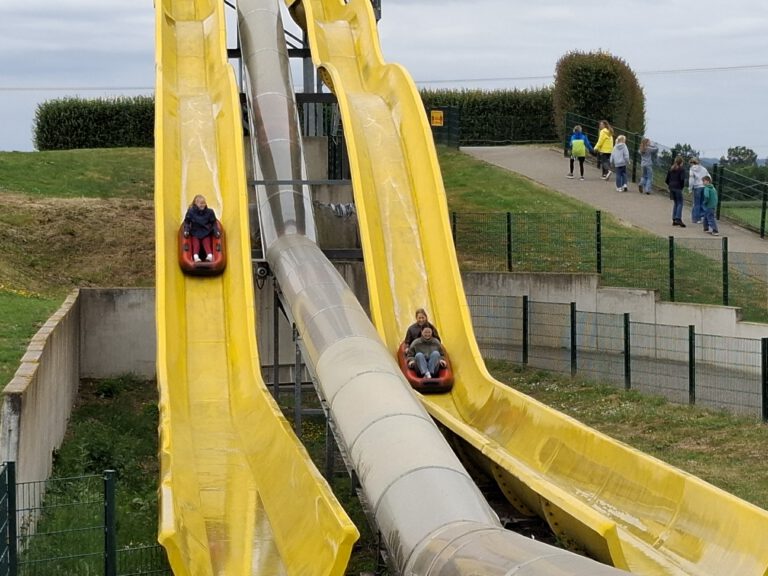 Ausflug ins Bubenheimer Spieleland – Spaß für Chor und Band!