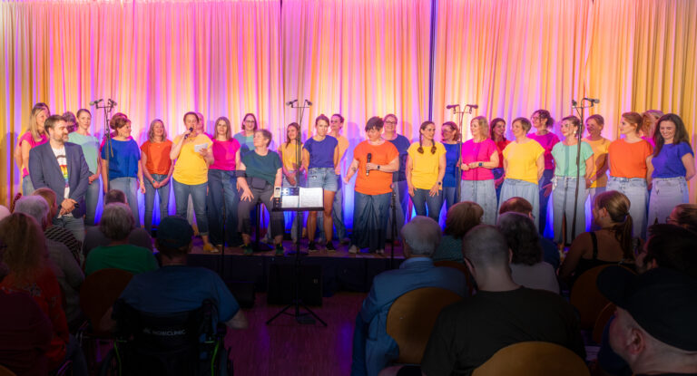 Buntes Programm beim Jahreskonzert des Pulheimer Frauenchores WE ARE FAMILY